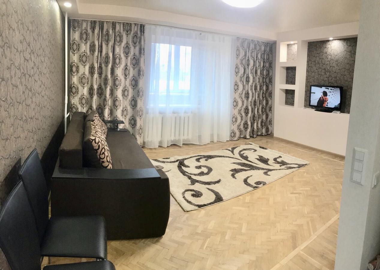 Studio apartment Kiev Ngoại thất bức ảnh